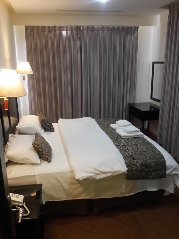 Jeddah Palace Hotel Амман Номер фото